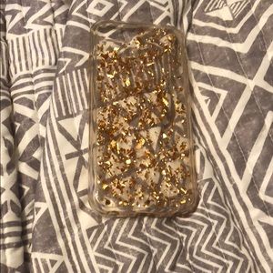 4 IPhone 6s cases. Paid 20$ for each.